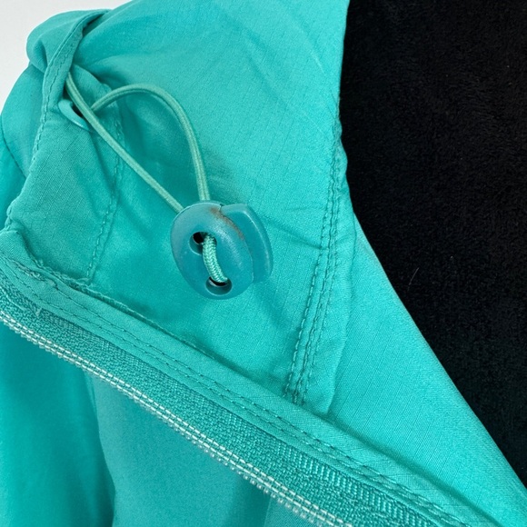 Northern Reflections Full Zip Packable Windbreaker Jacket - Picture 7 of 14